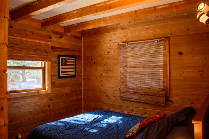 Photo 11 of 11: Log cabin in the pines, Alma, CO