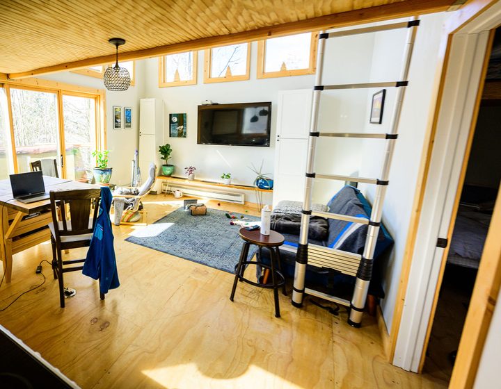 Photo 10 of 12: Two-storey home in deep blue, Summit County, CO